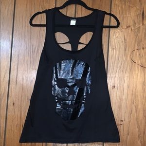 Skull Tank with back cuts